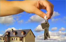 تطبيق محبي السفر و استضافه المسافرين